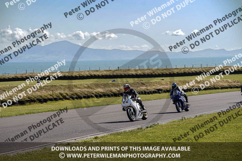 anglesey no limits trackday;anglesey photographs;anglesey trackday photographs;enduro digital images;event digital images;eventdigitalimages;no limits trackdays;peter wileman photography;racing digital images;trac mon;trackday digital images;trackday photos;ty croes